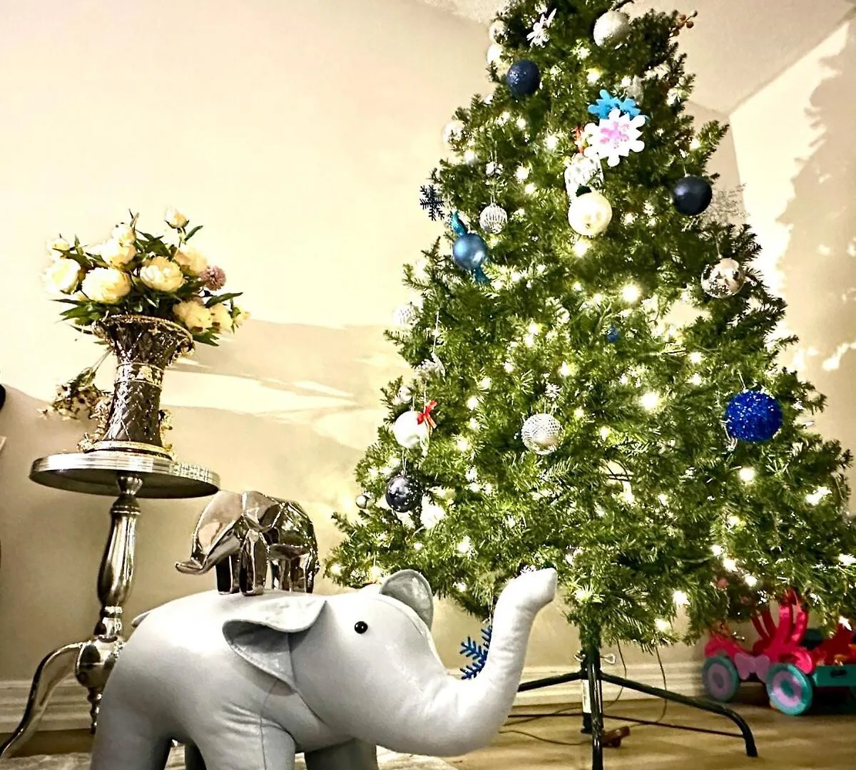 Cozy And Spacious Vacation Home In トロント